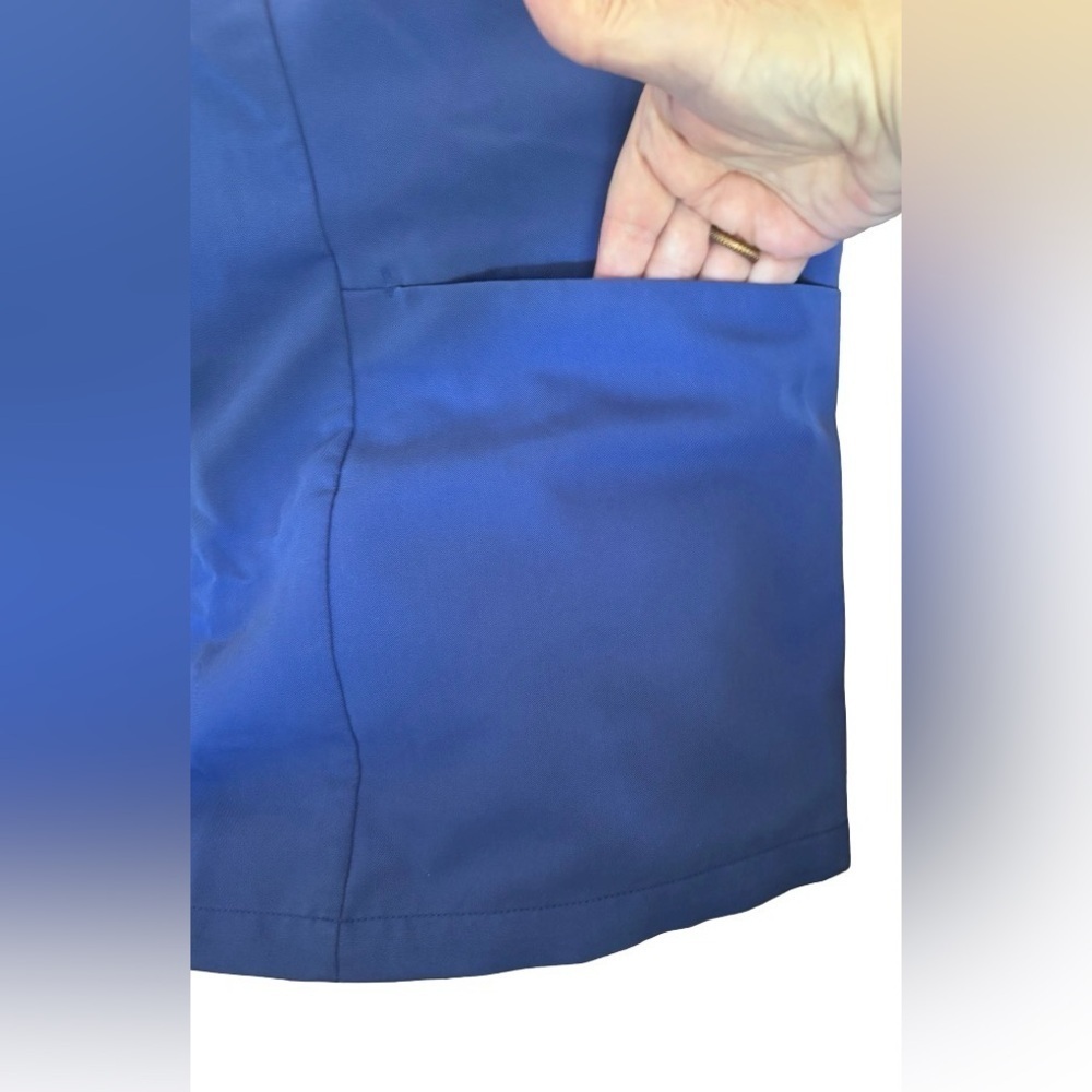 Januu blue S/S v nk scrub top w 2 Frnt Pckts & 2 bk vnts WM 2X utility medical - Picture 5 of 7